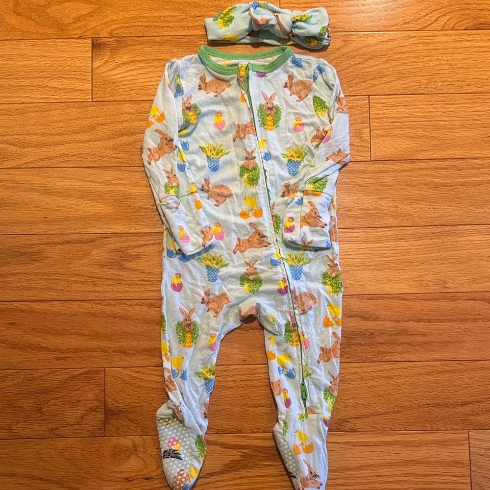 Free Birdees Bunny Footies with Bow